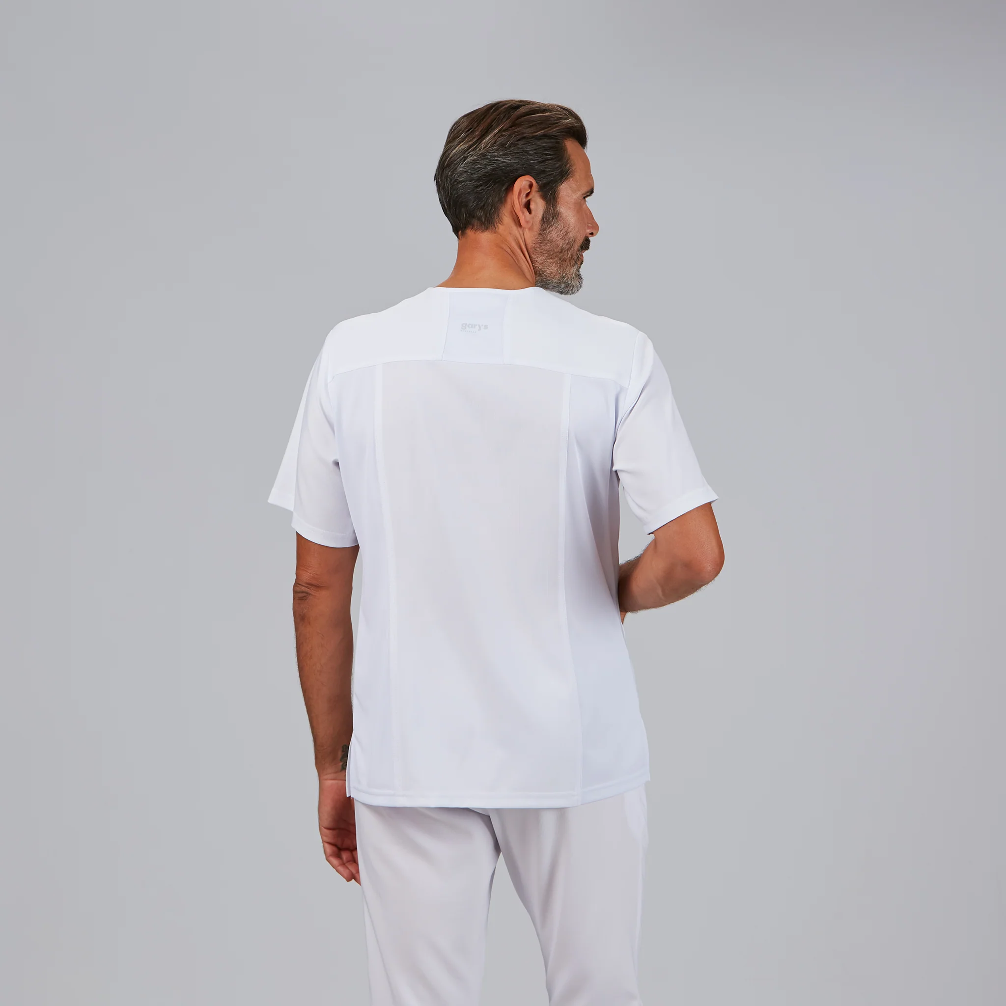 BLUSA HOMBRE ABIERTA CUELLO PICO M/C ALONSO - Image 8