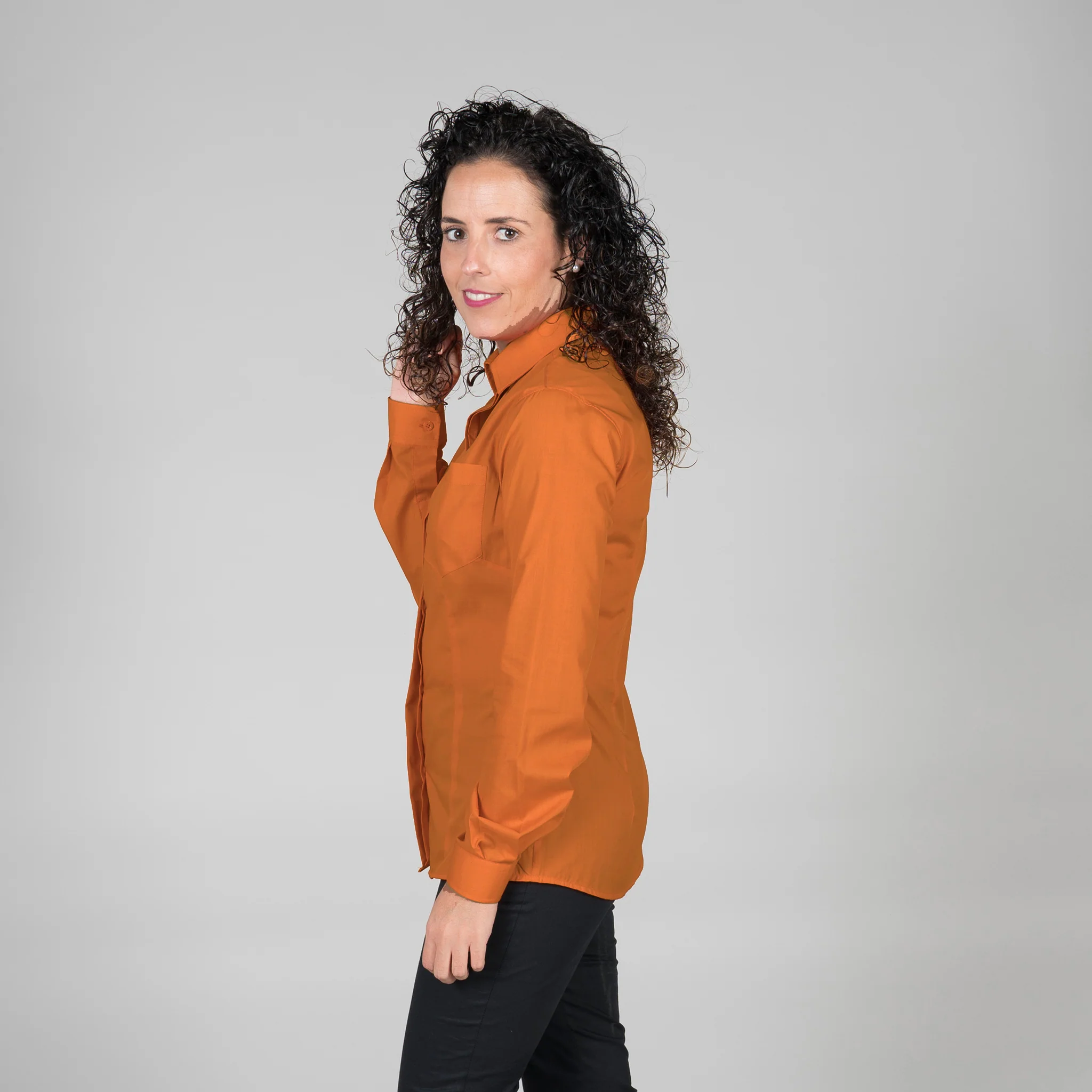 BLUSA MUJER BOTON OCULTO M/L - Image 33