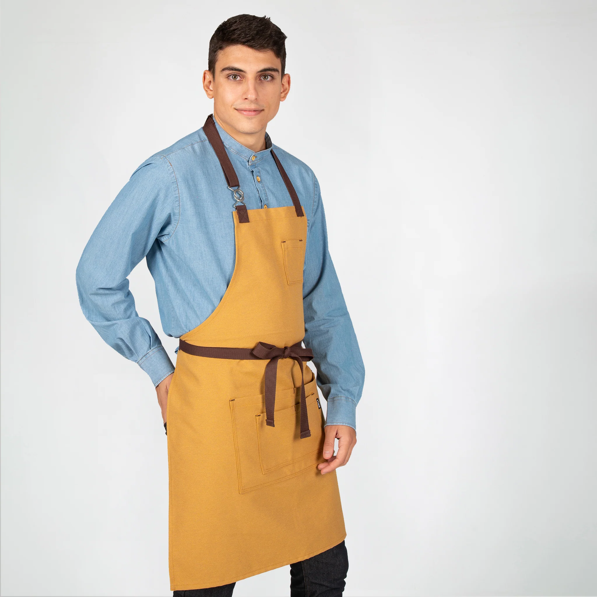 DELANTAL CON PETO HEBILLA ENLAZADA 80X68 CM - Image 18