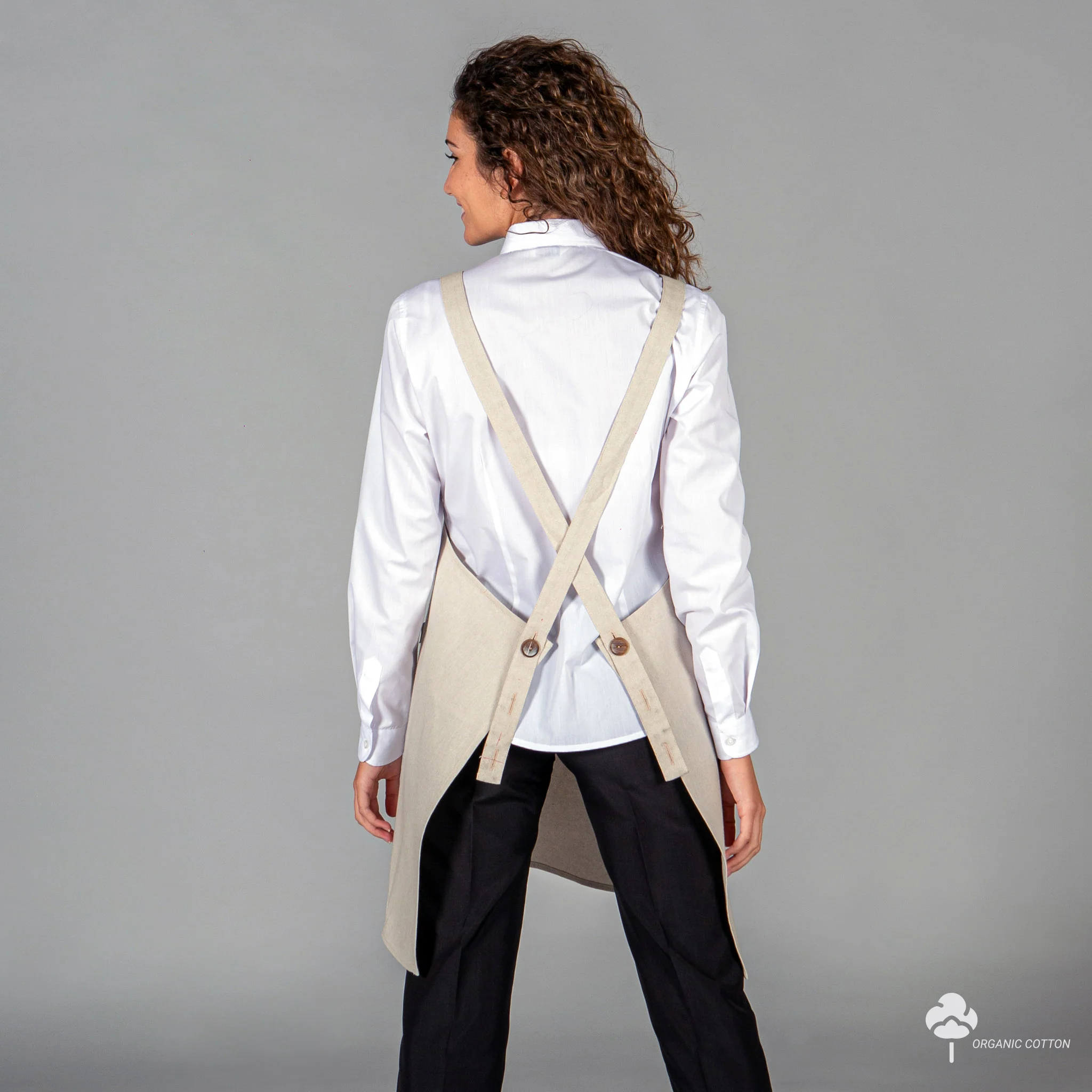 DELANTAL CON PETO TEJIDO ORGANICO 76X92 CM - Image 6