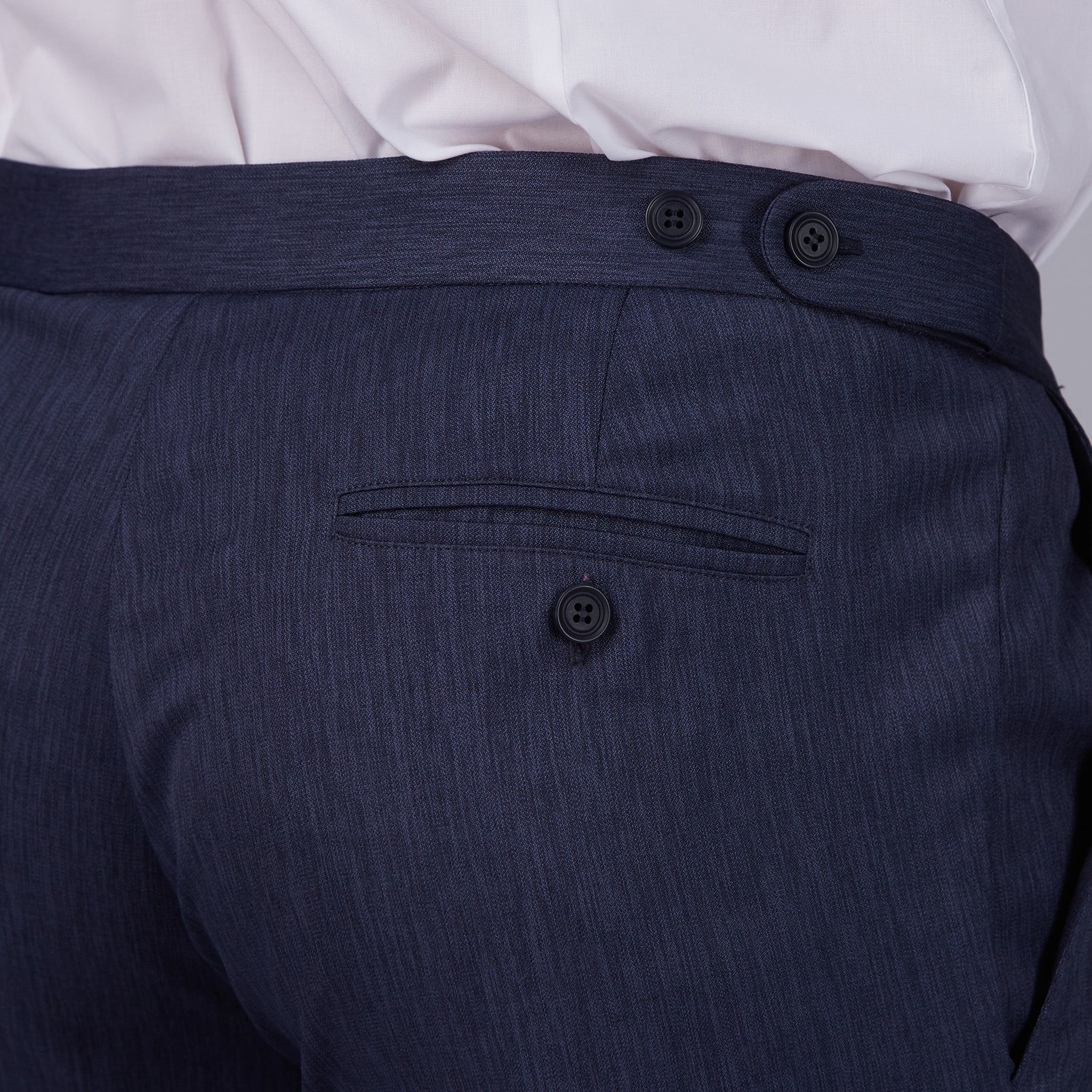 PANTALON HOMBRE PROLONGA EN CINTURILLA - Image 4